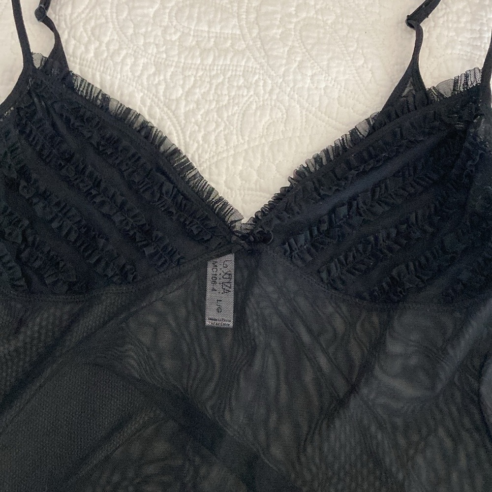 La SENZA Sheer Mesh Chemise